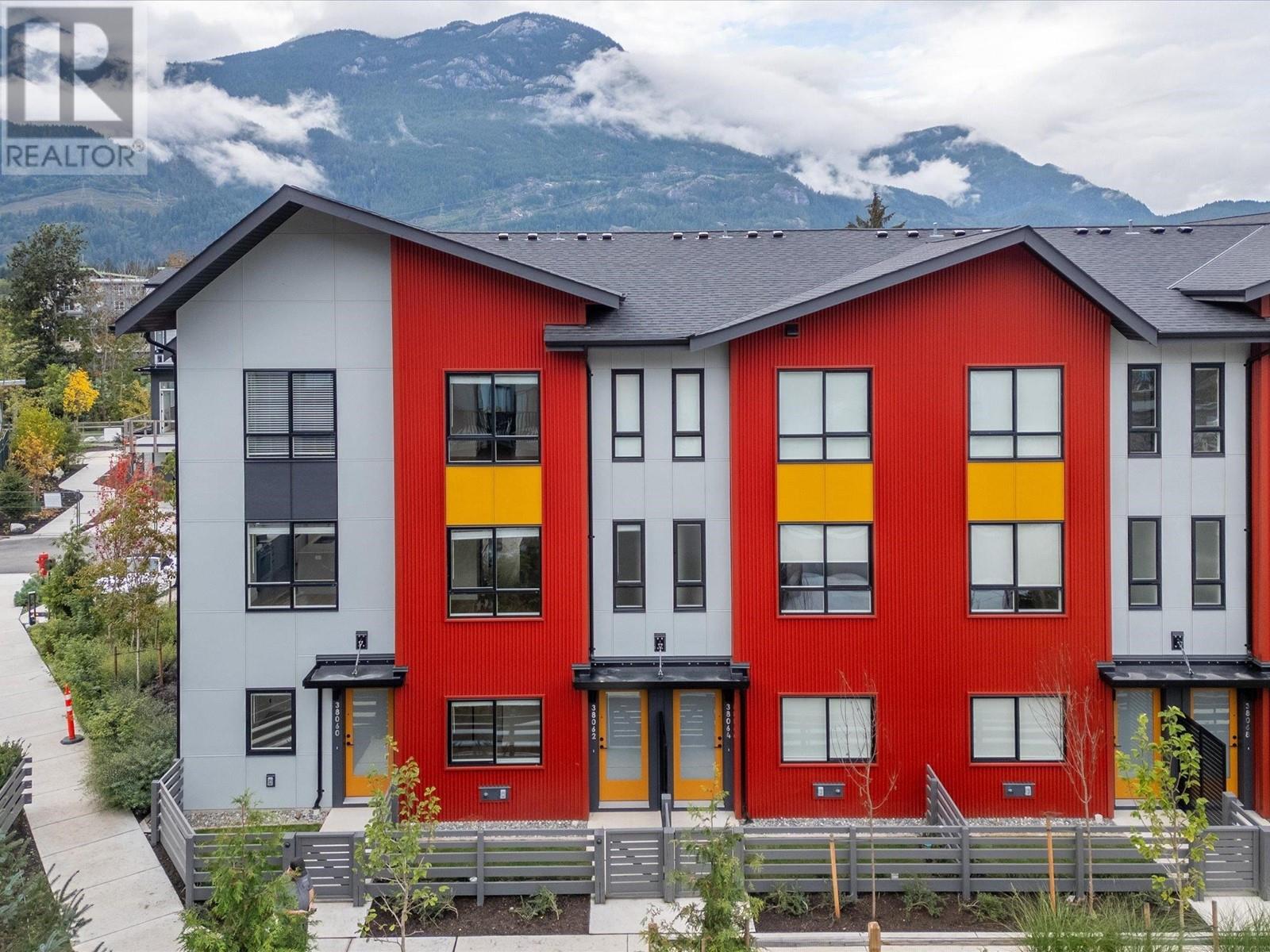 38062 Helm Way, Squamish, British Columbia  V0N 3G0 - Photo 23 - R2960769