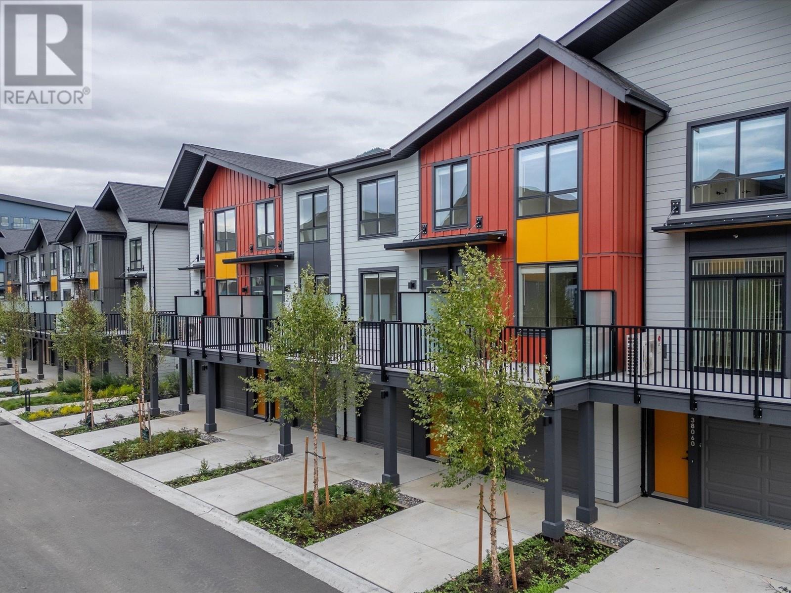 38062 Helm Way, Squamish, British Columbia  V0N 3G0 - Photo 24 - R2960769