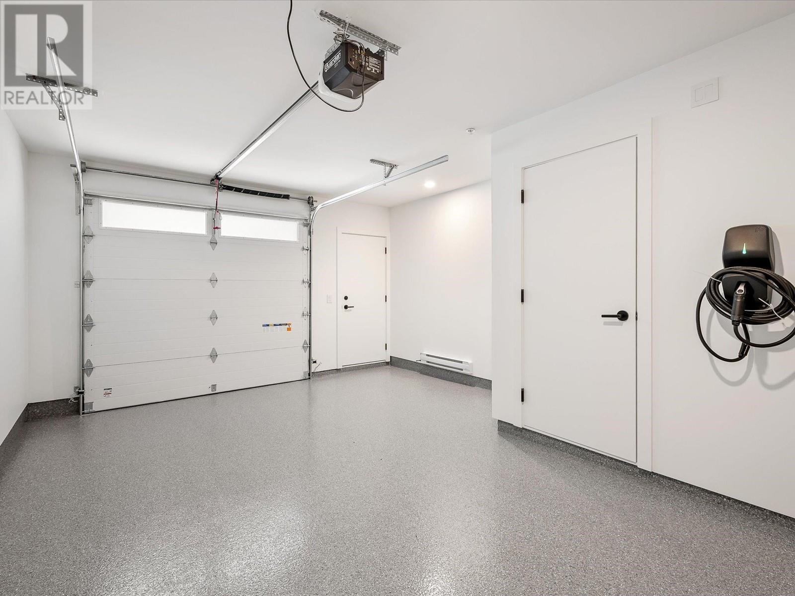 38062 Helm Way, Squamish, British Columbia  V0N 3G0 - Photo 29 - R2960769