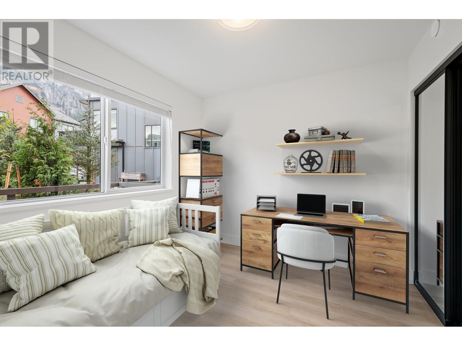 38062 Helm Way, Squamish, British Columbia  V0N 3G0 - Photo 5 - R2960769