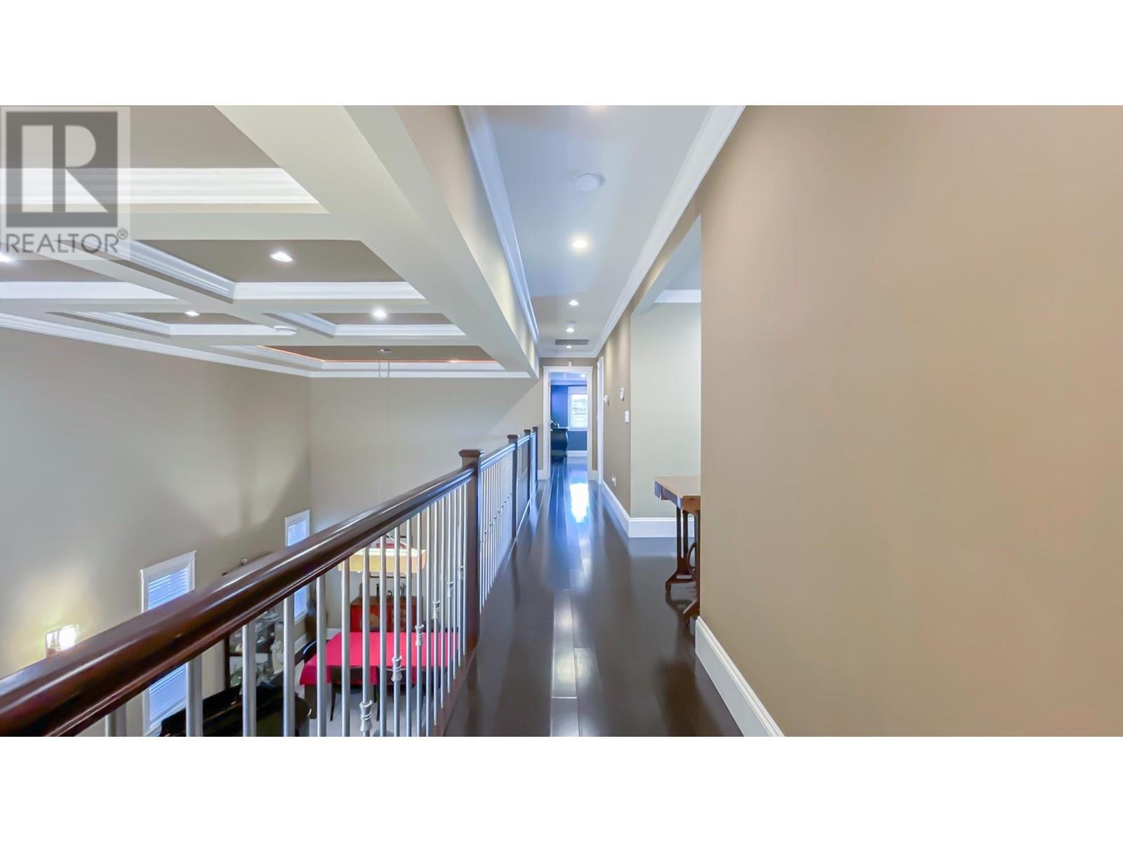 Listing Picture 18 of 38 : 3420 LOCKHART ROAD, Richmond / 烈治文 - 魯藝地產 Yvonne Lu Group - MLS Medallion Club Member