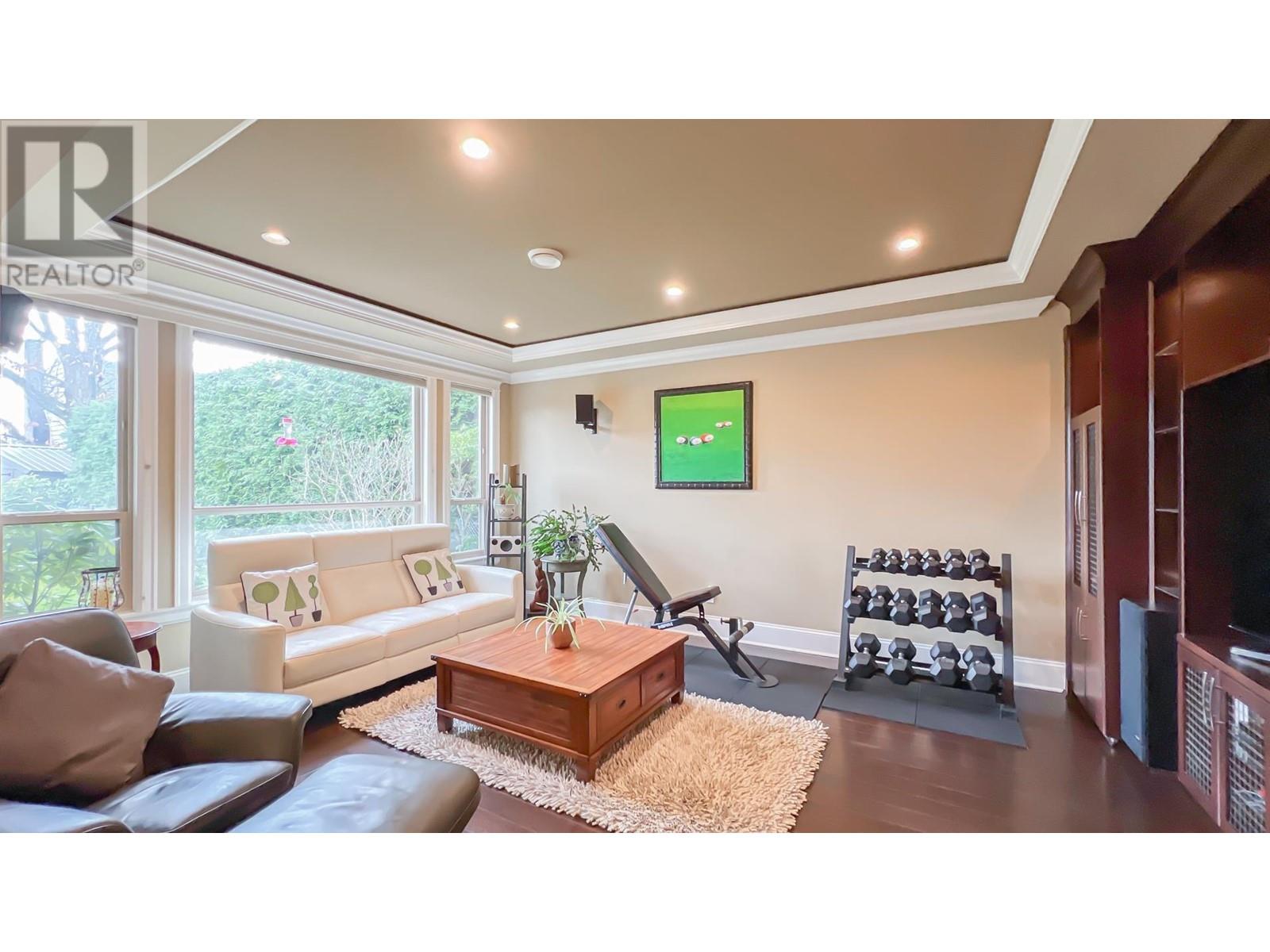 Listing Picture 8 of 38 : 3420 LOCKHART ROAD, Richmond / 烈治文 - 魯藝地產 Yvonne Lu Group - MLS Medallion Club Member