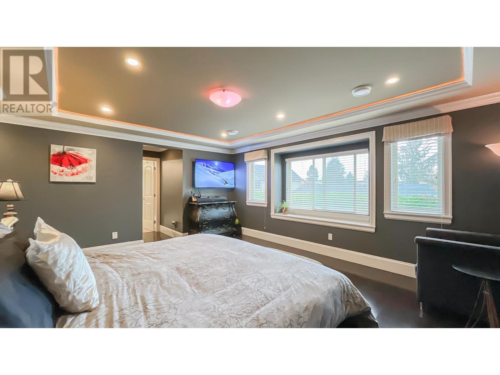 Listing Picture 20 of 38 : 3420 LOCKHART ROAD, Richmond / 烈治文 - 魯藝地產 Yvonne Lu Group - MLS Medallion Club Member