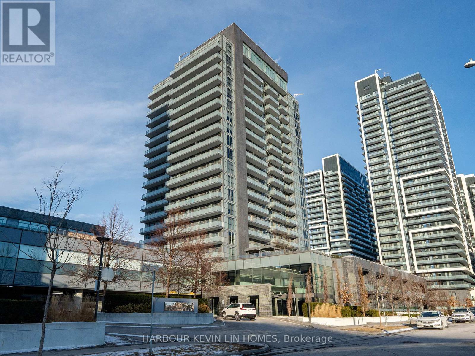 102 - 65 Oneida Crescent, Richmond Hill, Ontario  L4B 0G9 - Photo 2 - N11943046