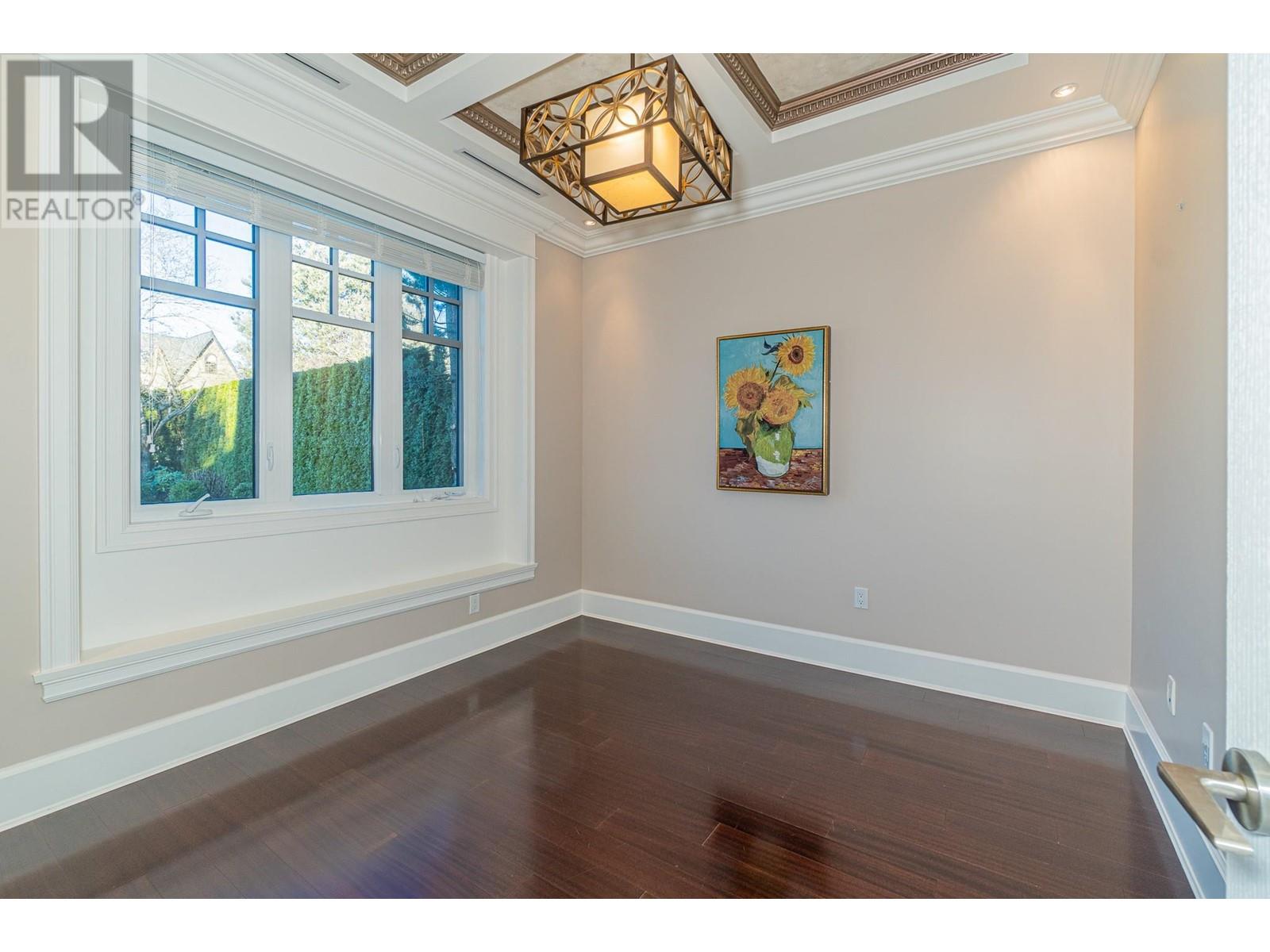 Listing Picture 11 of 37 : 3452 W 32ND AVENUE, Vancouver / 溫哥華 - 魯藝地產 Yvonne Lu Group - MLS Medallion Club Member