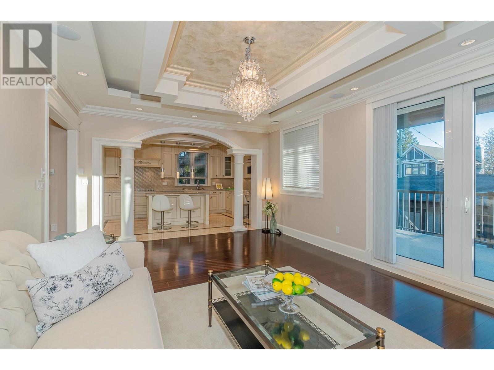 Listing Picture 9 of 37 : 3452 W 32ND AVENUE, Vancouver / 溫哥華 - 魯藝地產 Yvonne Lu Group - MLS Medallion Club Member