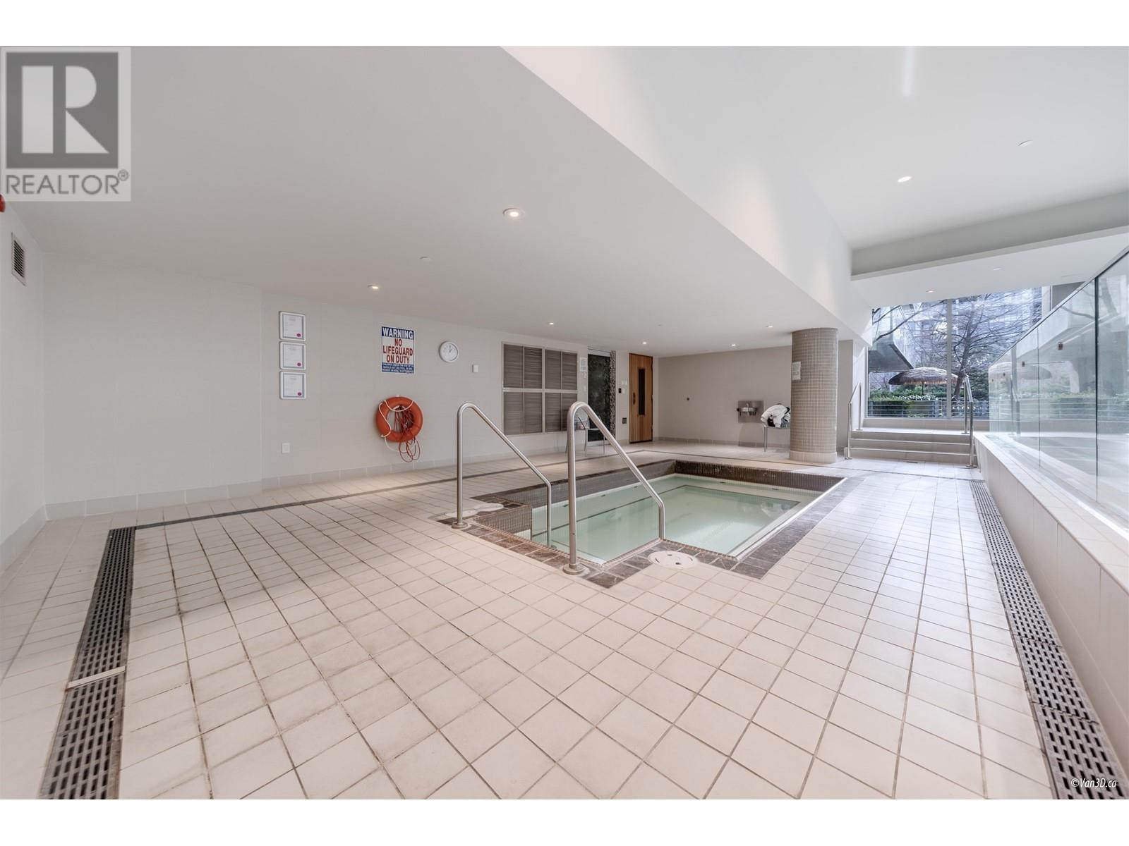 Listing Picture 24 of 25 : 1120 8800 HAZELBRIDGE WAY, Richmond / 烈治文 - 魯藝地產 Yvonne Lu Group - MLS Medallion Club Member
