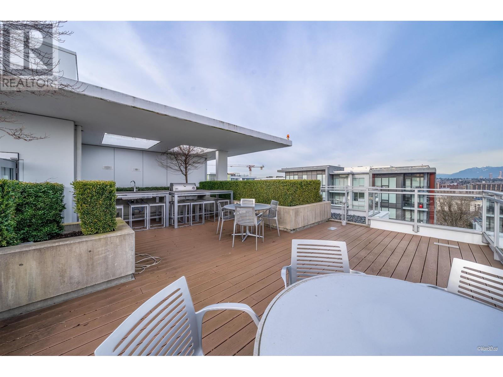 Listing Picture 16 of 25 : 1120 8800 HAZELBRIDGE WAY, Richmond / 烈治文 - 魯藝地產 Yvonne Lu Group - MLS Medallion Club Member