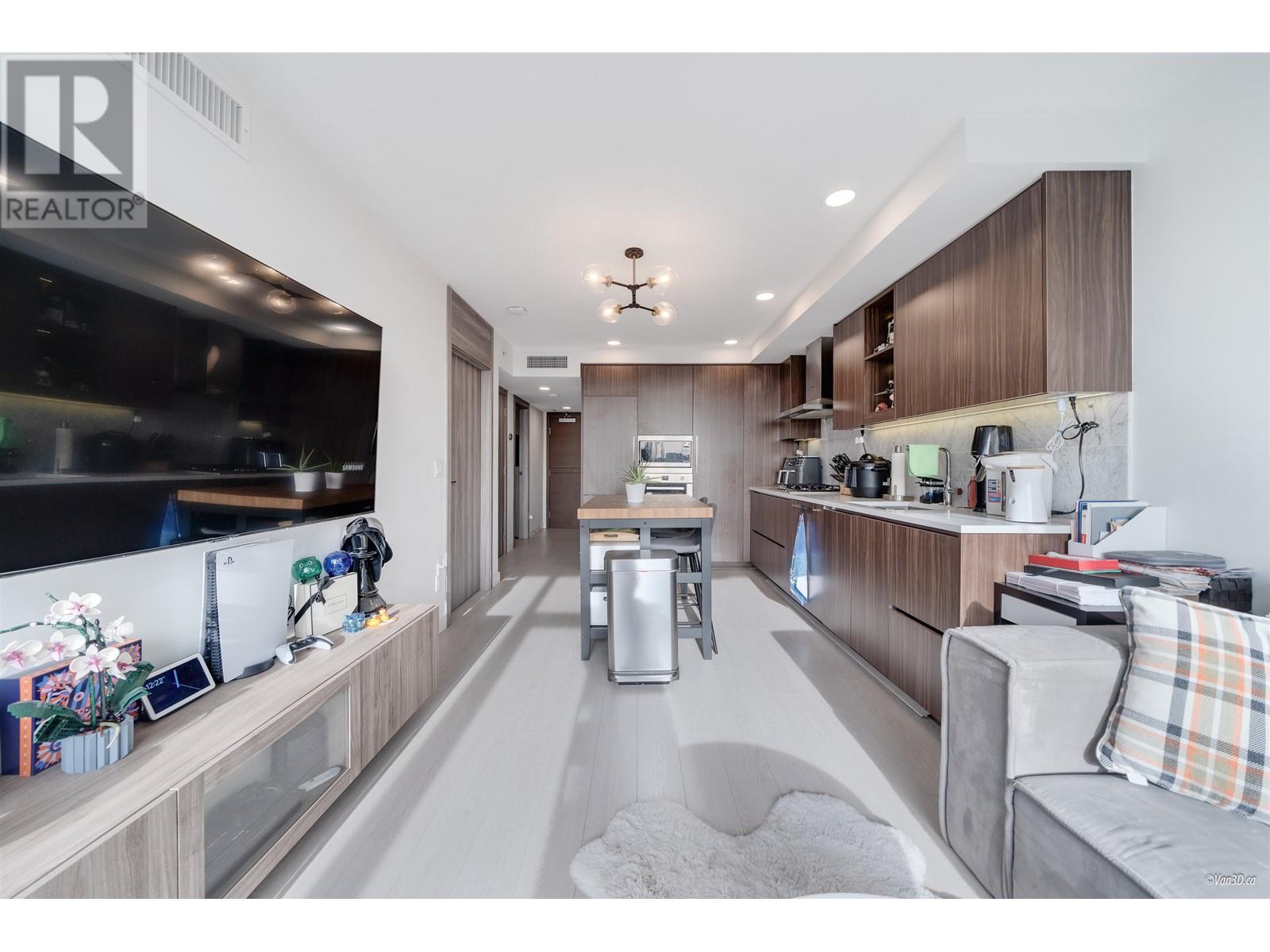 Listing Picture 9 of 25 : 1120 8800 HAZELBRIDGE WAY, Richmond / 烈治文 - 魯藝地產 Yvonne Lu Group - MLS Medallion Club Member