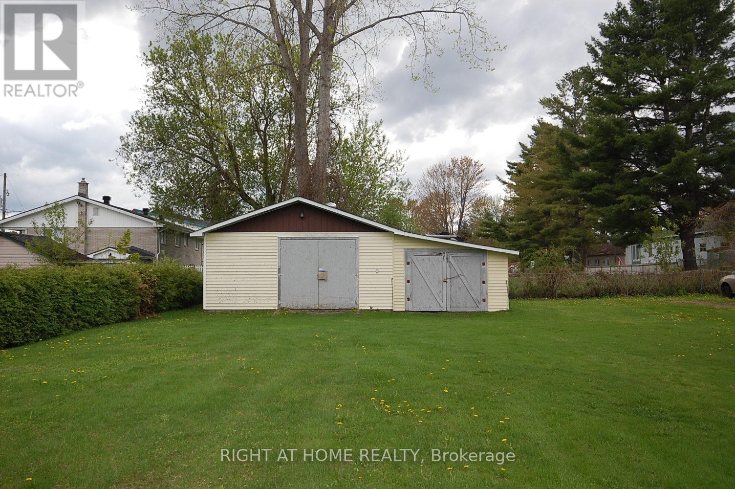 312 Ramage Road, Clarence-Rockland, Ontario  K4K 1K7 - Photo 3 - X11943096