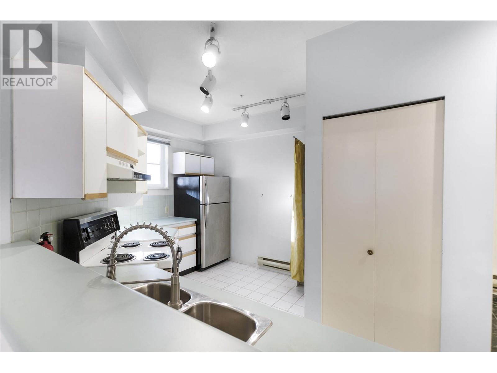 105 2175 W 3rd Avenue, Vancouver, British Columbia  V6K 1L2 - Photo 11 - R2960795