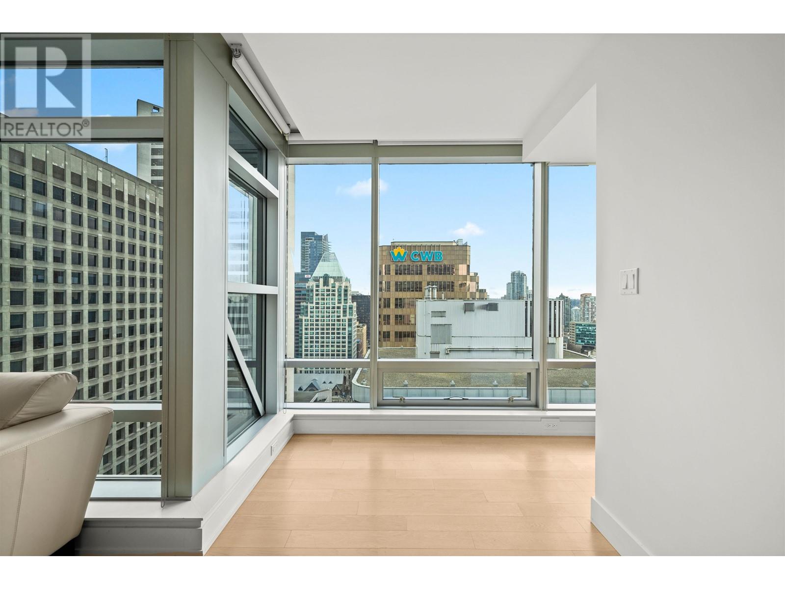 Listing Picture 11 of 30 : 2605 1111 ALBERNI STREET, Vancouver / 溫哥華 - 魯藝地產 Yvonne Lu Group - MLS Medallion Club Member