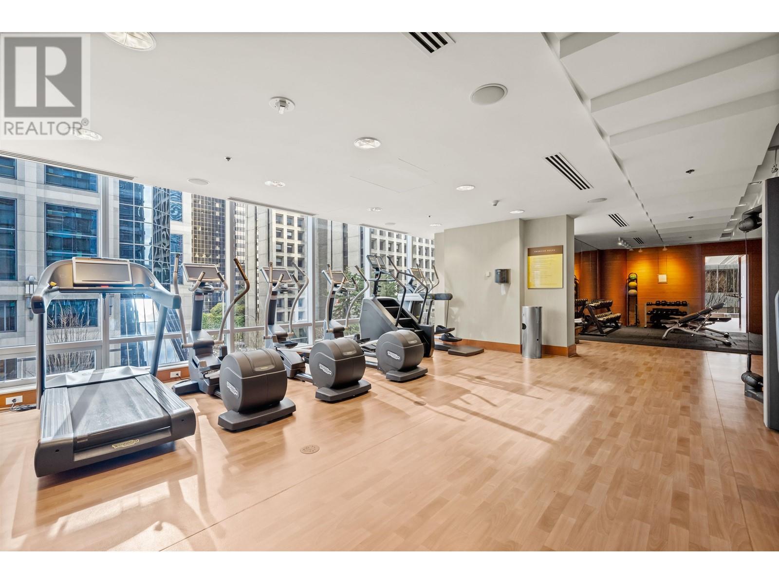 Listing Picture 27 of 30 : 2605 1111 ALBERNI STREET, Vancouver / 溫哥華 - 魯藝地產 Yvonne Lu Group - MLS Medallion Club Member