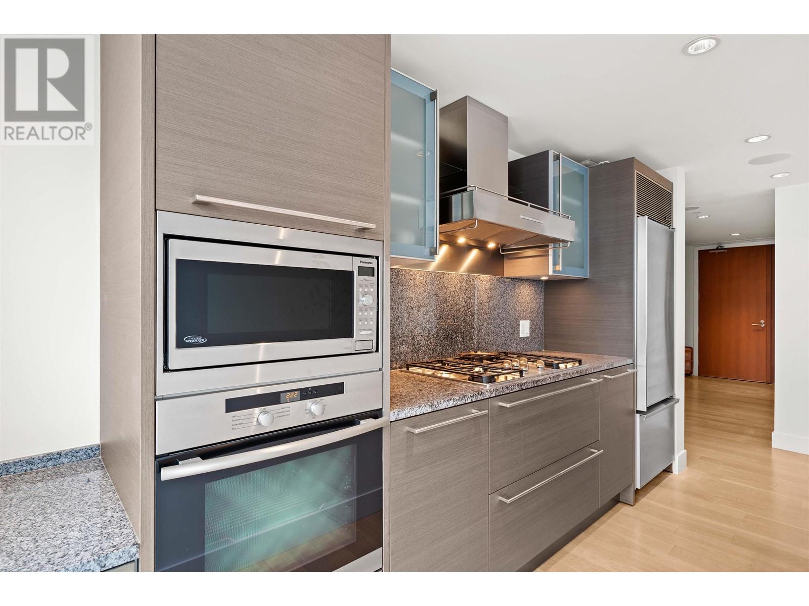 Listing Picture 5 of 30 : 2605 1111 ALBERNI STREET, Vancouver / 溫哥華 - 魯藝地產 Yvonne Lu Group - MLS Medallion Club Member