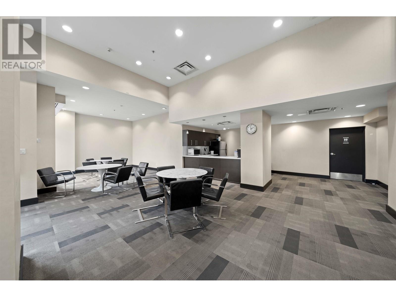 Listing Picture 23 of 27 : 1707 689 ABBOTT STREET, Vancouver / 溫哥華 - 魯藝地產 Yvonne Lu Group - MLS Medallion Club Member