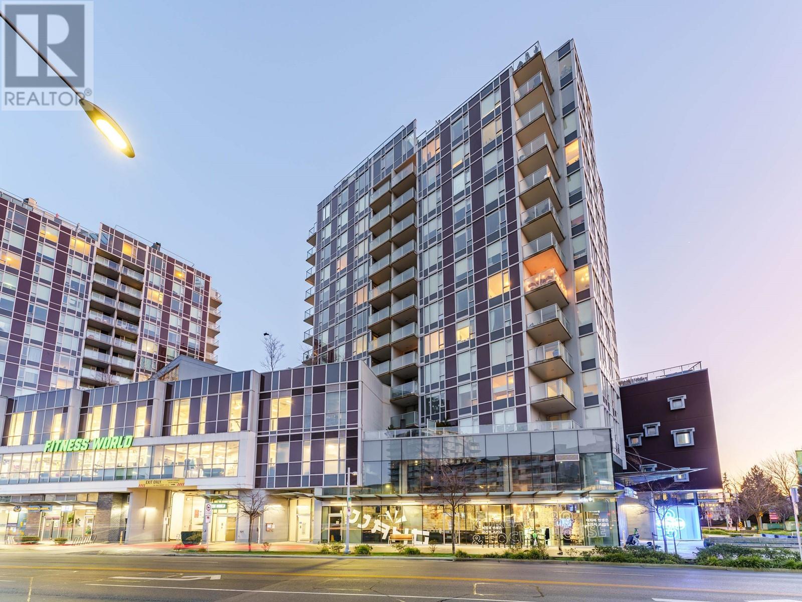 1606 7468 LANSDOWNE ROAD, richmond, British Columbia