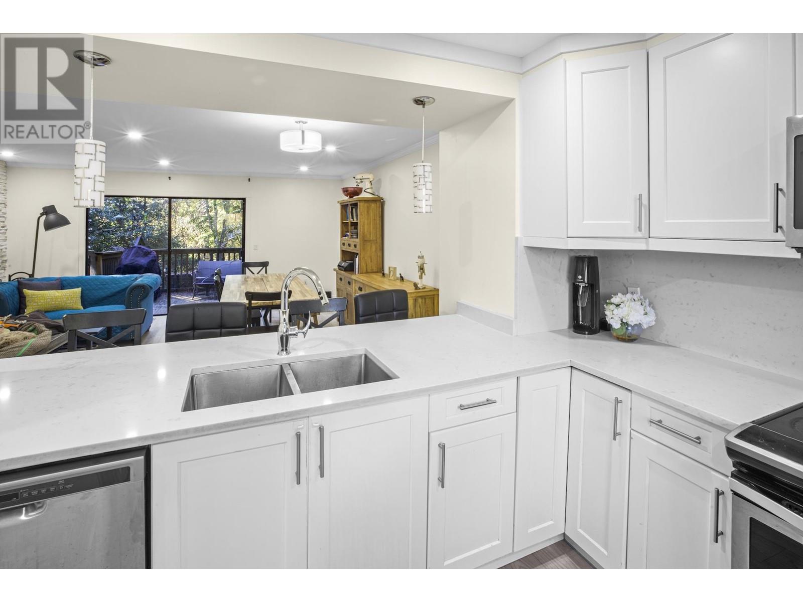 325b Evergreen Drive, Port Moody, British Columbia  V3H 1S1 - Photo 6 - R2960522