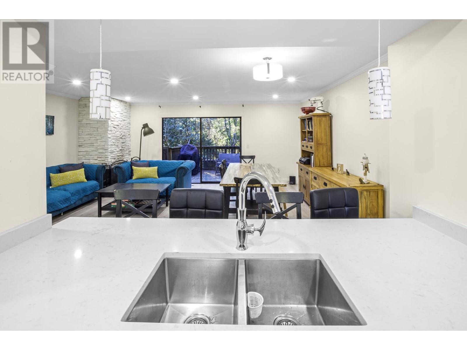 325b Evergreen Drive, Port Moody, British Columbia  V3H 1S1 - Photo 1 - R2960522