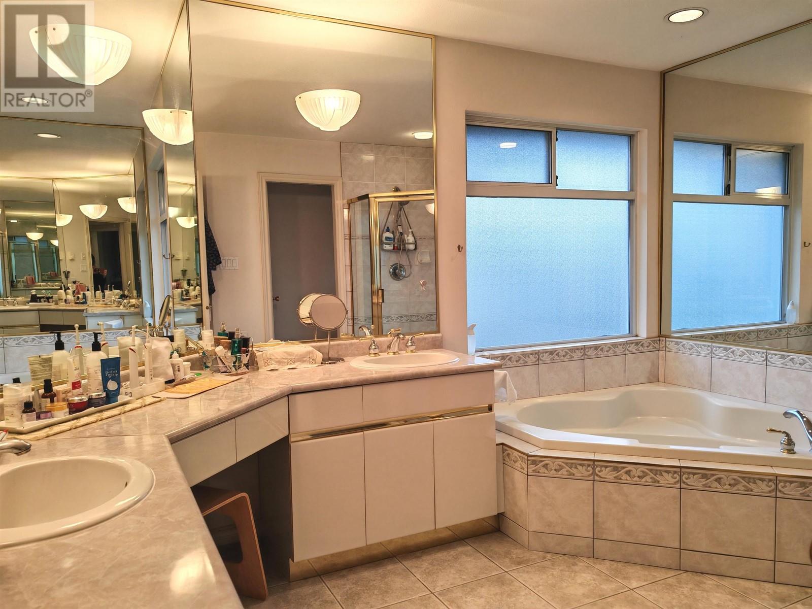 12000 Cameron Drive, Richmond, British Columbia  V6V 2T3 - Photo 29 - R2960240