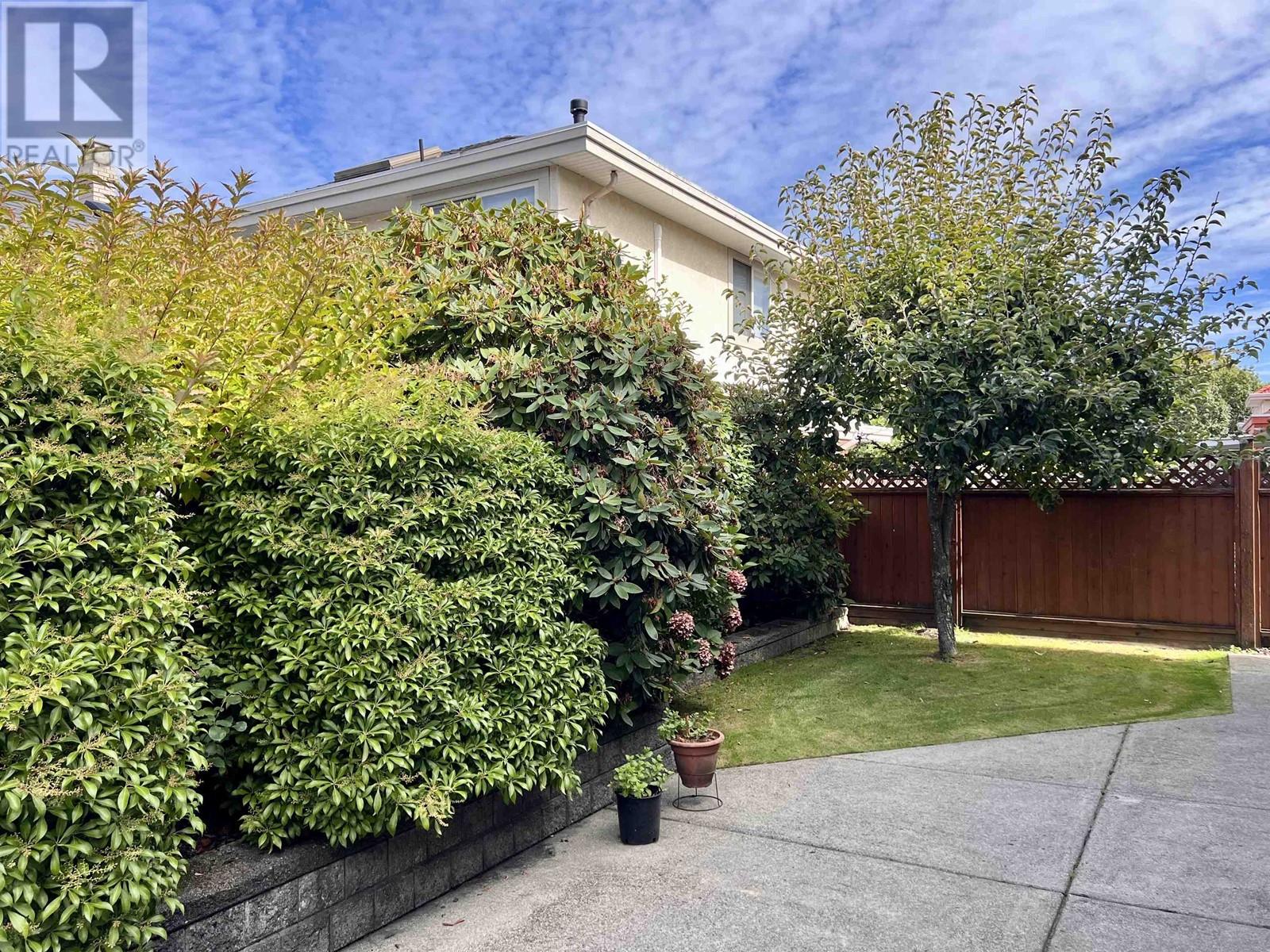 12000 Cameron Drive, Richmond, British Columbia  V6V 2T3 - Photo 40 - R2960240