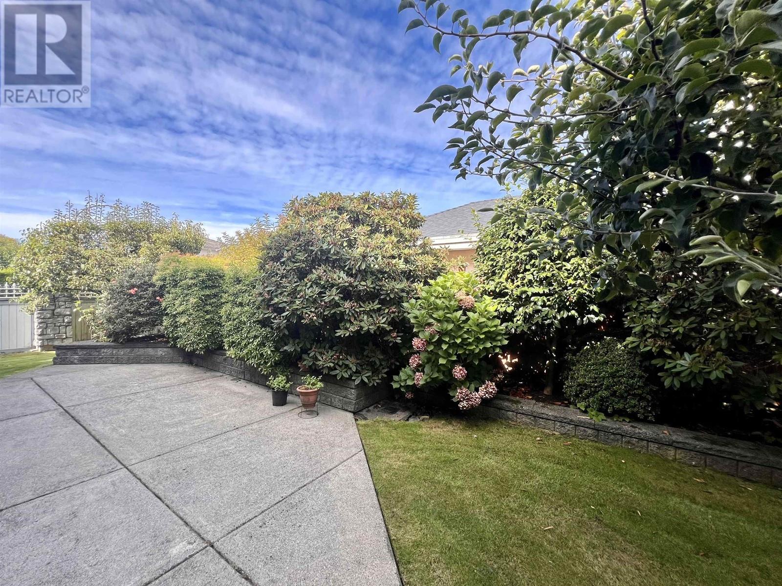 12000 Cameron Drive, Richmond, British Columbia  V6V 2T3 - Photo 39 - R2960240