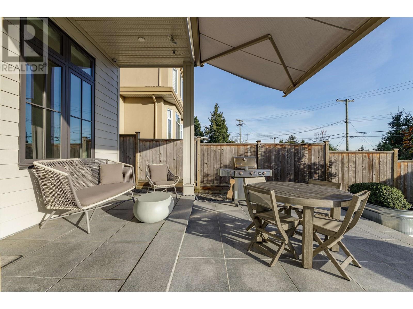 Listing Picture 31 of 33 : 2362 BURQUITLAM DRIVE, Vancouver / 溫哥華 - 魯藝地產 Yvonne Lu Group - MLS Medallion Club Member