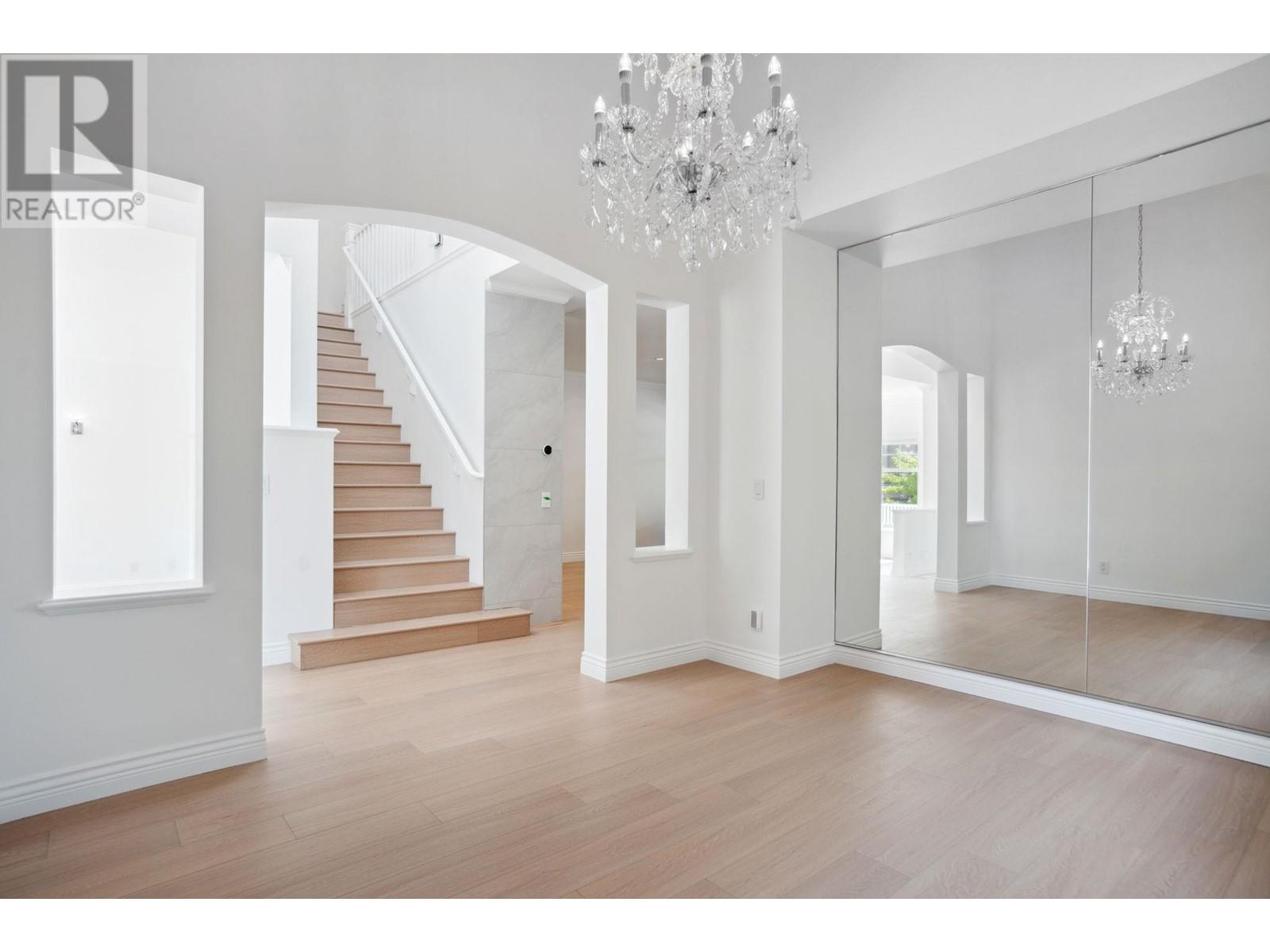 1699 Arbutus Place, Coquitlam, British Columbia  V3E 3K2 - Photo 13 - R2923325