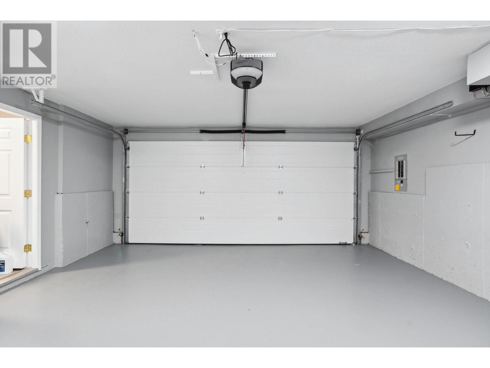 1699 Arbutus Place, Coquitlam, British Columbia  V3E 3K2 - Photo 33 - R2923325