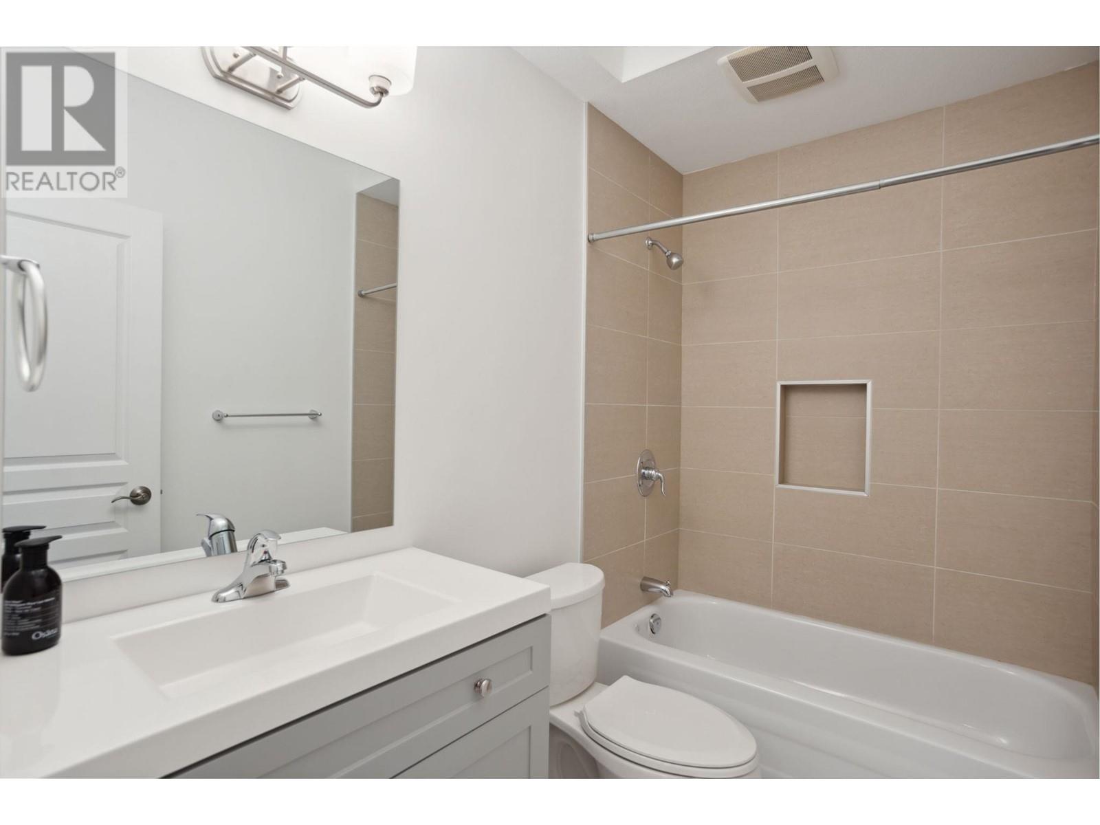 1699 Arbutus Place, Coquitlam, British Columbia  V3E 3K2 - Photo 26 - R2923325