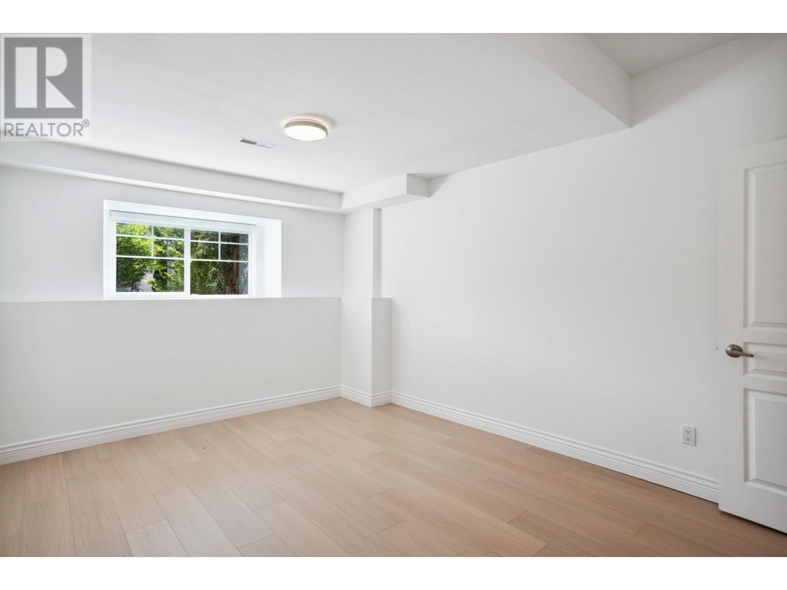 1699 Arbutus Place, Coquitlam, British Columbia  V3E 3K2 - Photo 24 - R2923325