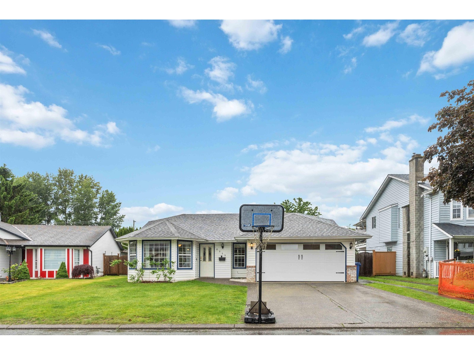 Property at 2717 DEHAVILLAND COURT image 4