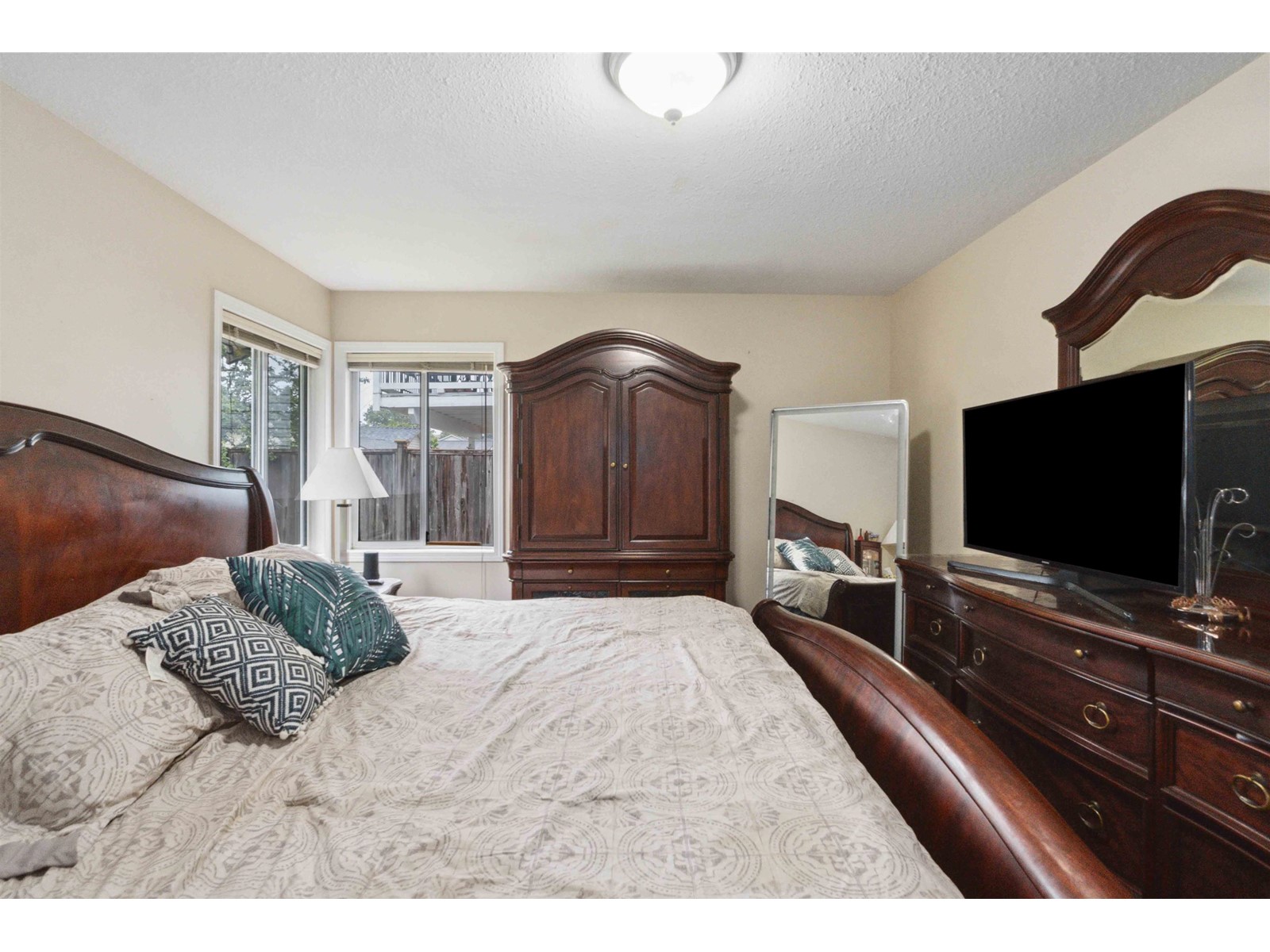 2717 Dehavilland Court, Abbotsford, British Columbia  V2T 5L3 - Photo 26 - R2959717