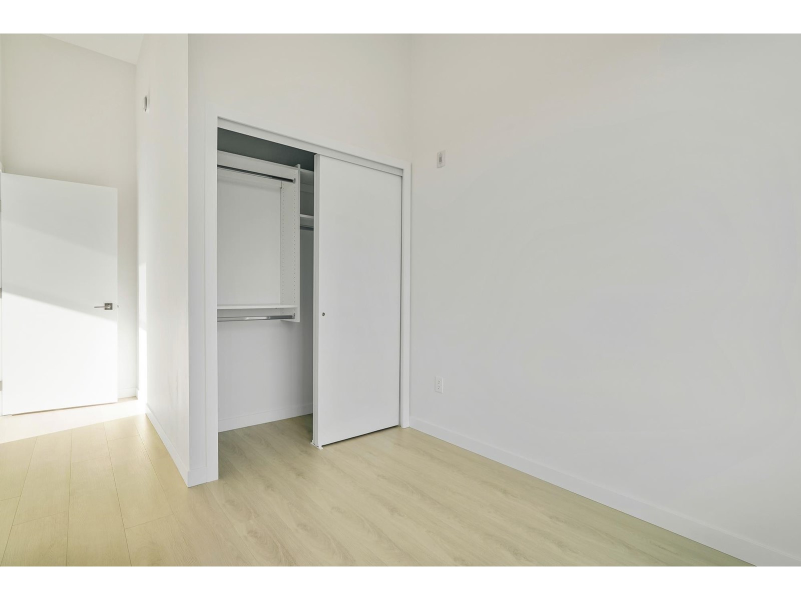 E616 13858 108 Avenue, Surrey, British Columbia  V3T 0T8 - Photo 13 - R2957402