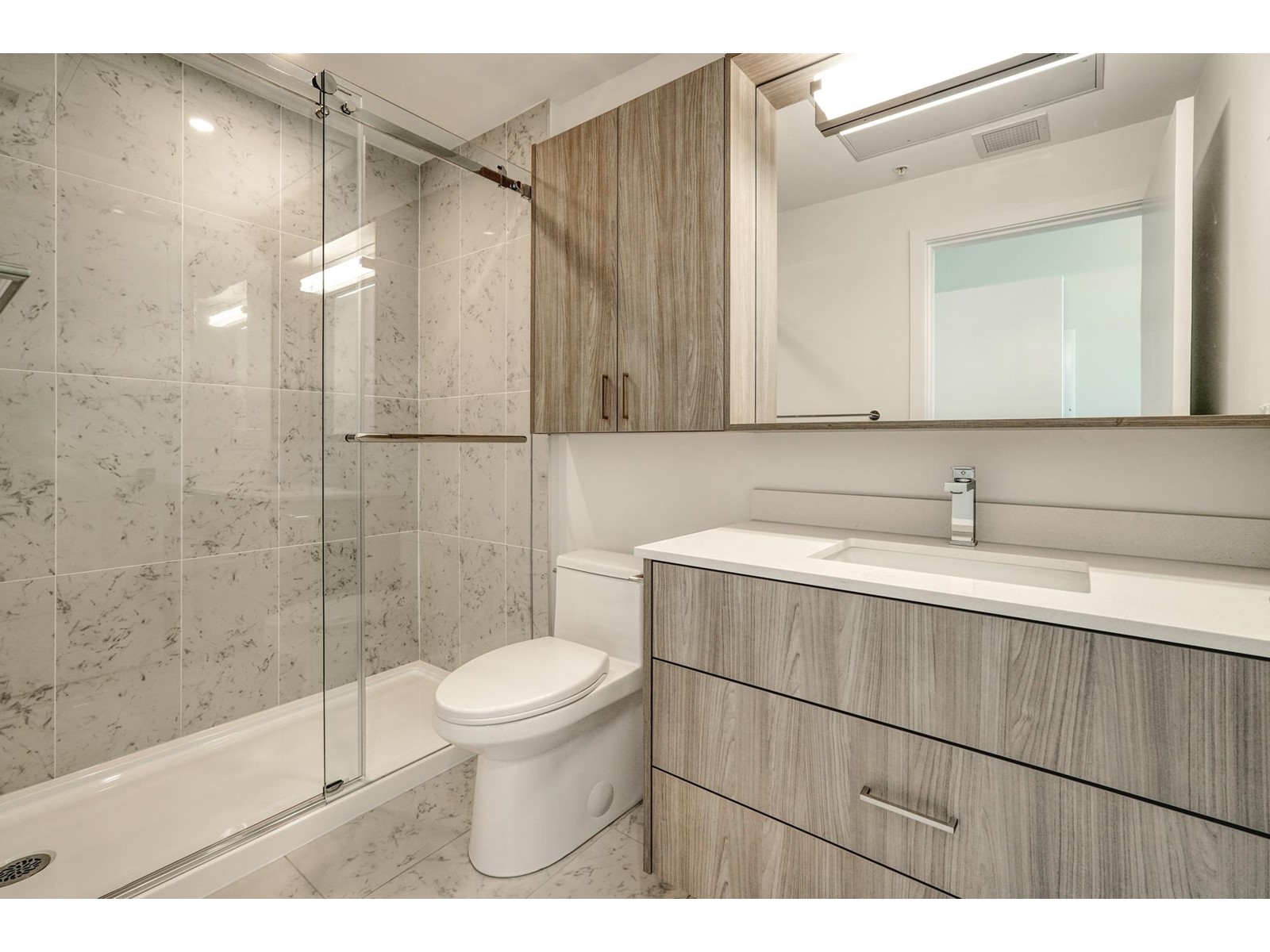 E616 13858 108 Avenue, Surrey, British Columbia  V3T 0T8 - Photo 17 - R2957402