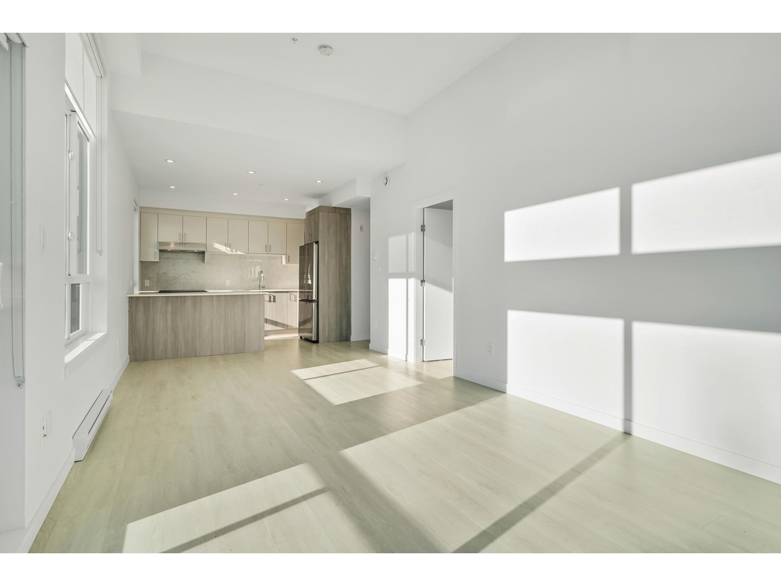 E616 13858 108 Avenue, Surrey, British Columbia  V3T 0T8 - Photo 9 - R2957402