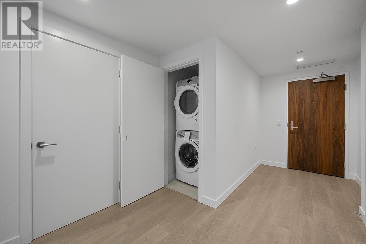 Listing Picture 13 of 30 : 1307 6537 TELFORD AVENUE, Burnaby / 本拿比 - 魯藝地產 Yvonne Lu Group - MLS Medallion Club Member