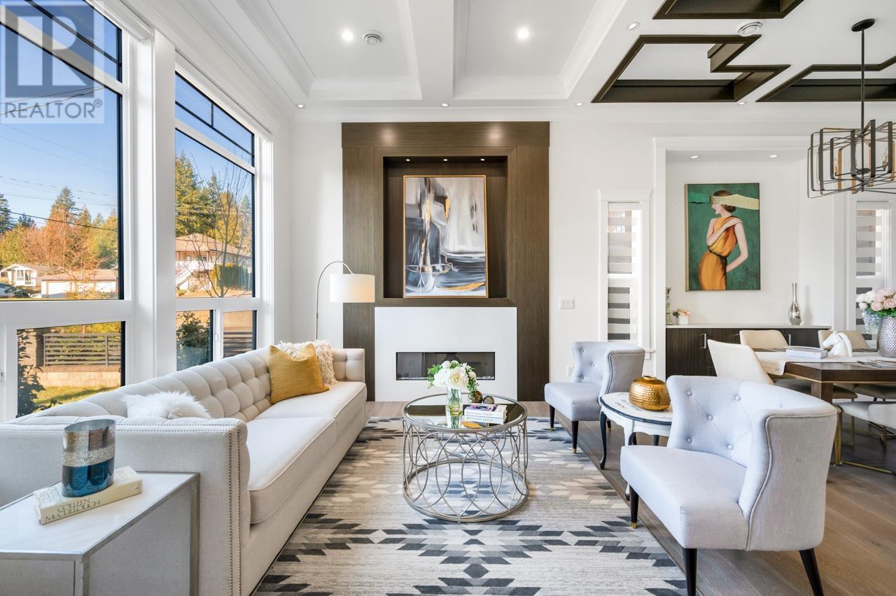 483 Montgomery Street, Coquitlam, British Columbia  V3K 5G7 - Photo 2 - R2960345