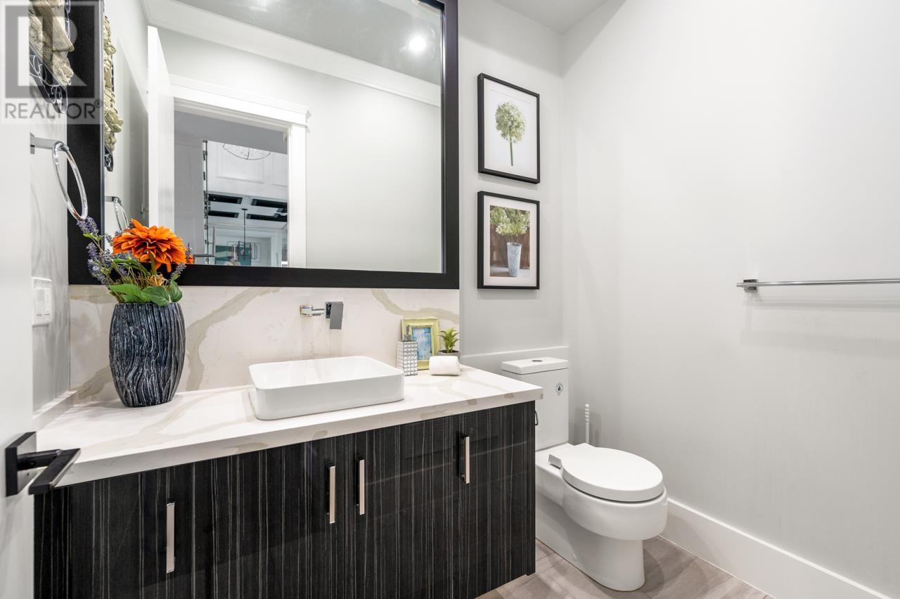 483 Montgomery Street, Coquitlam, British Columbia  V3K 5G7 - Photo 8 - R2960345