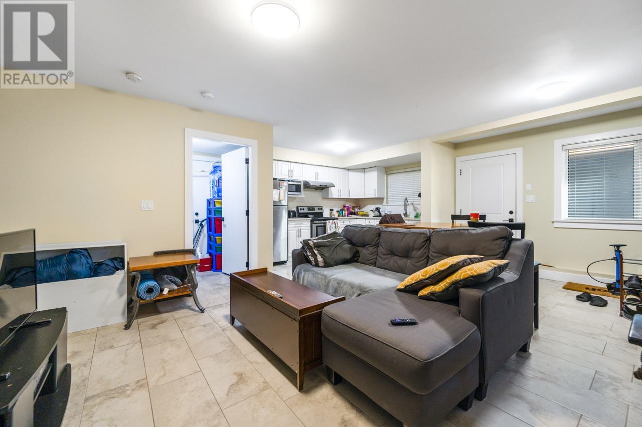 483 Montgomery Street, Coquitlam, British Columbia  V3K 5G7 - Photo 33 - R2960345