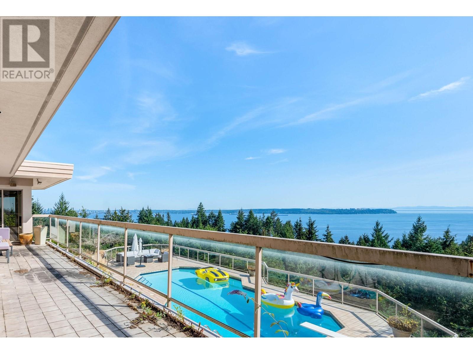 4060 ALMONDEL ROAD, west vancouver, British Columbia