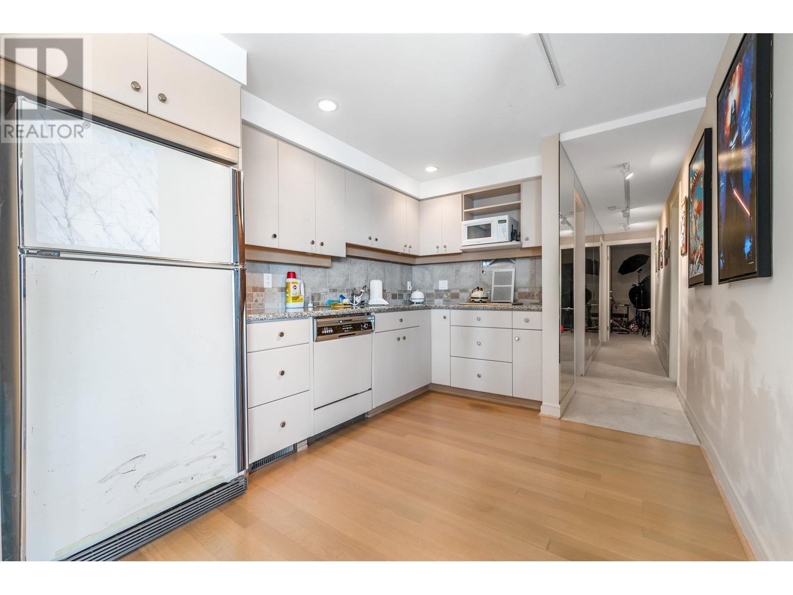 4060 Almondel Road, West Vancouver, British Columbia  V7V 3L5 - Photo 8 - R2960581