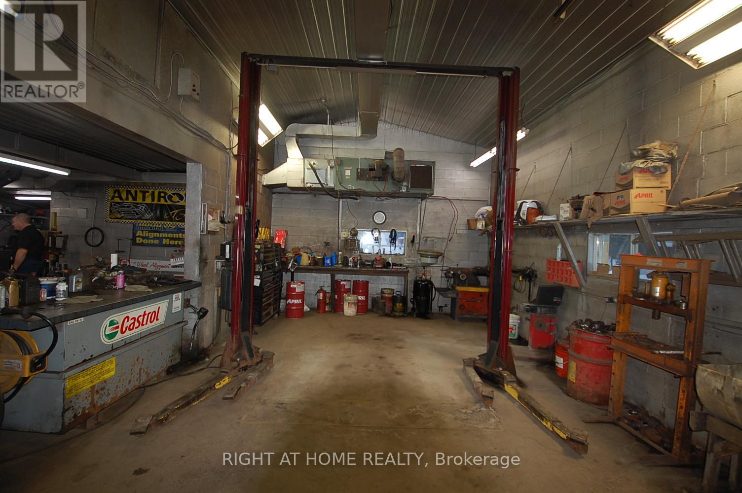 312 Ramage Road N, Clarence-Rockland, Ontario  K4K 1K7 - Photo 6 - X11943136