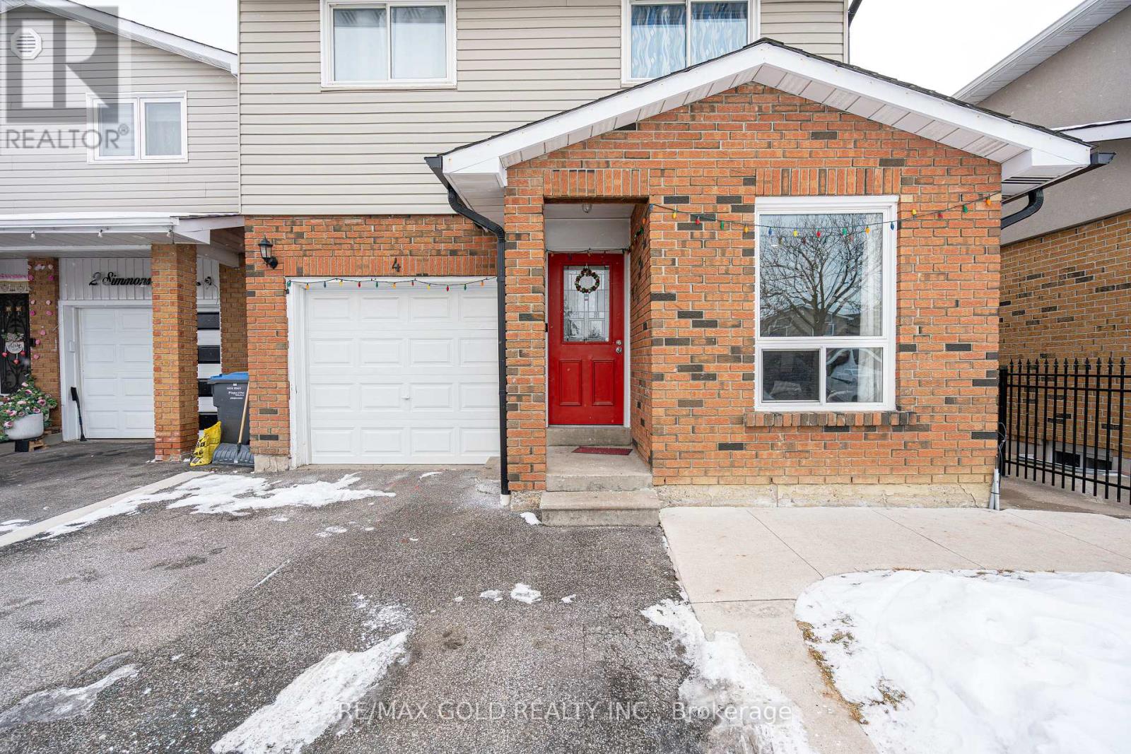 Property at 4 SIMMONS BOULEVARD image 2