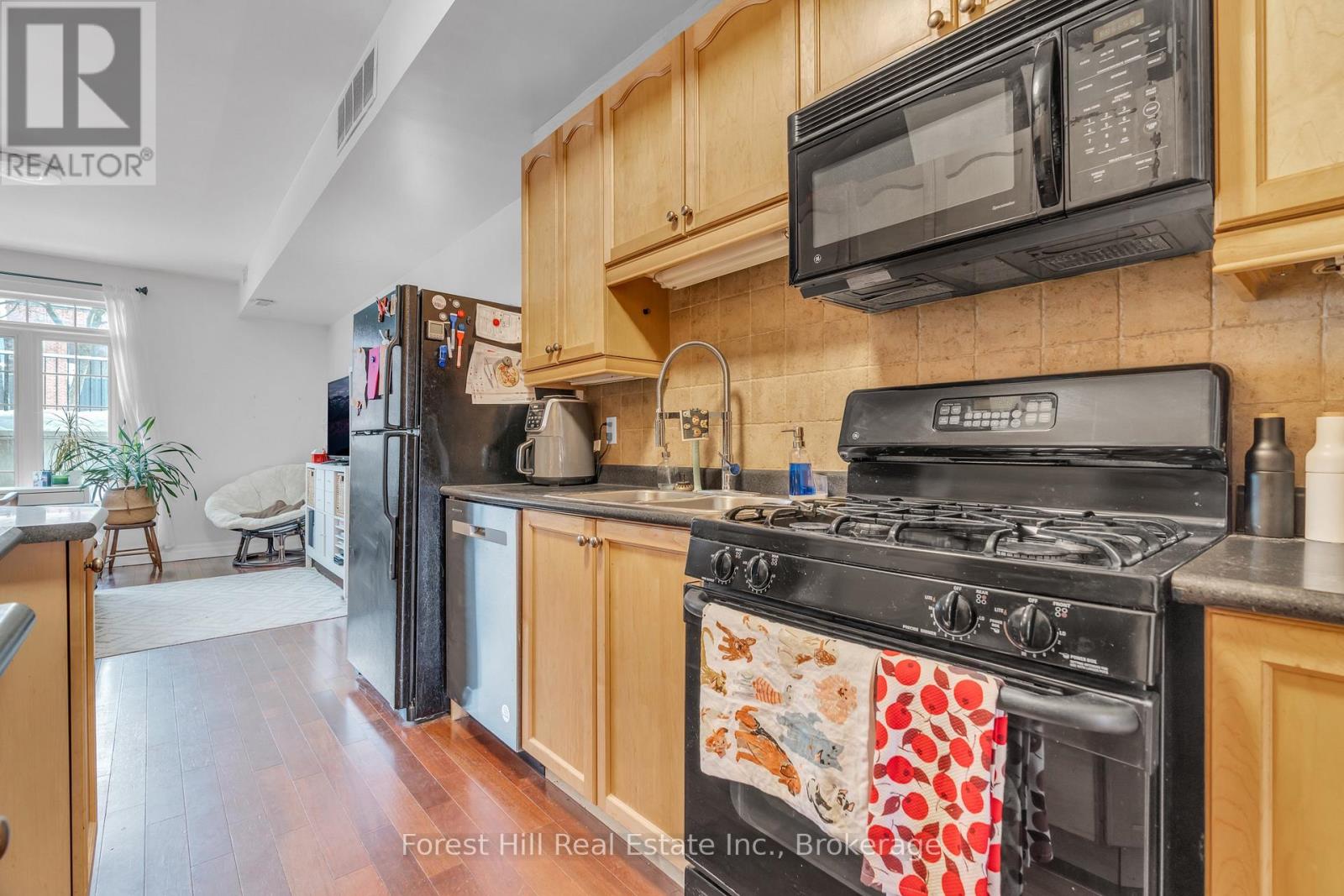 104 - 555 King Street E, Kitchener, Ontario  N2G 2L9 - Photo 9 - X11943170