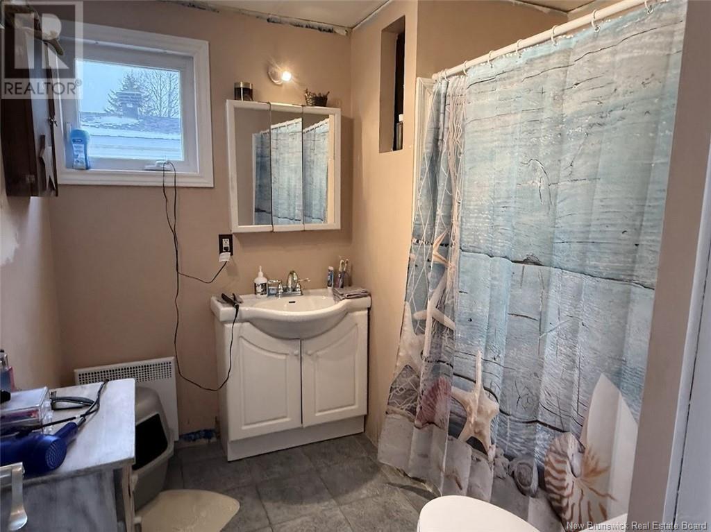 29 Parc P'tiso Street, Edmundston, New Brunswick  E3V 3X7 - Photo 11 - NB111785