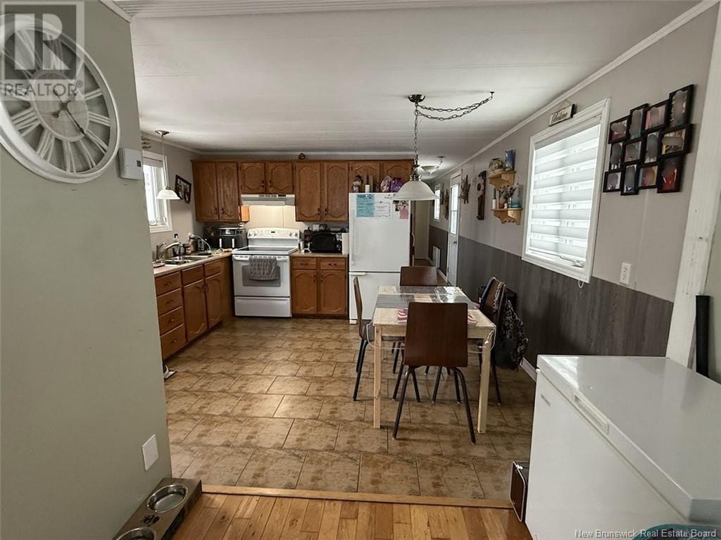 29 Parc P'tiso Street, Edmundston, New Brunswick  E3V 3X7 - Photo 7 - NB111785