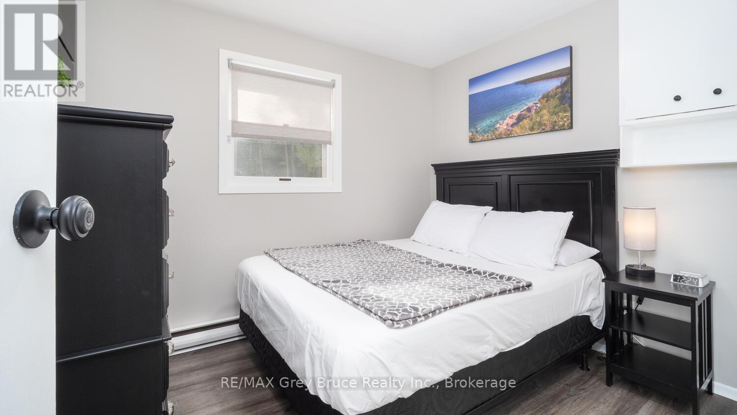 12 Pierce Street S, South Bruce Peninsula, Ontario  N0H 2T0 - Photo 21 - X11883721