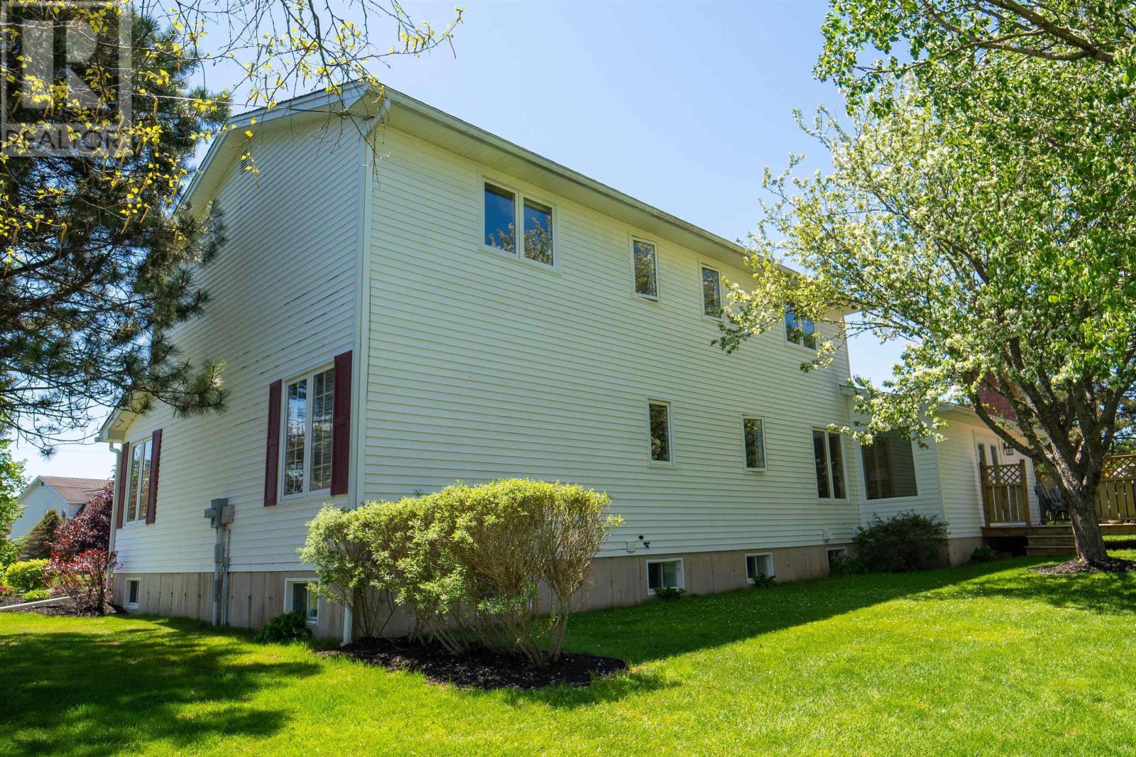 3 Penny Lane, Amherst, Nova Scotia  B4H 4V4 - Photo 5 - 202501735