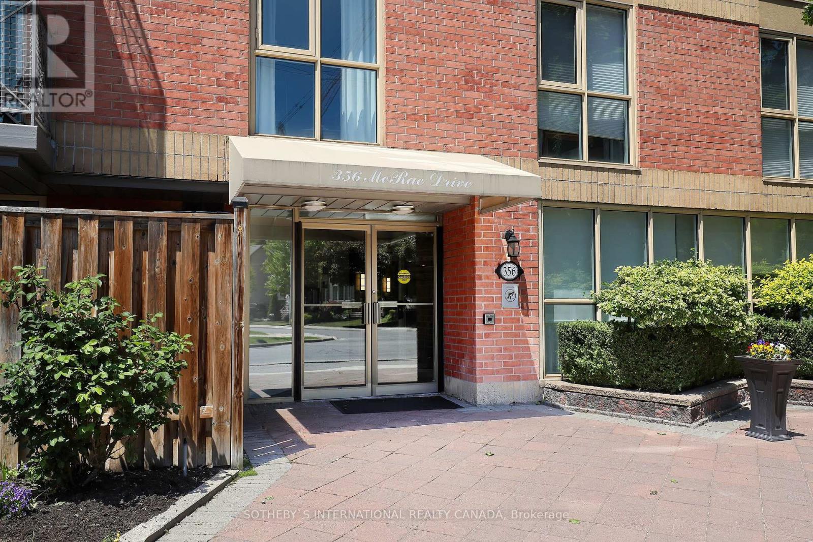 Property at 508 - 356 MCRAE DRIVE image 4