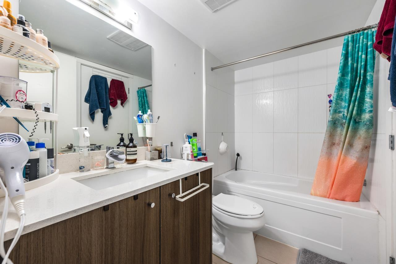 Property at 211 10688 140 STREET image 3